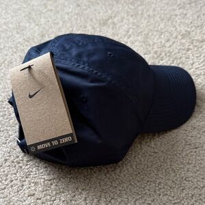 Nike Dri-Fit Club Cap - adjustable